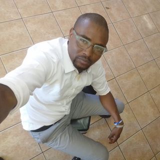 Uahepaije Lele Uzera's avatar