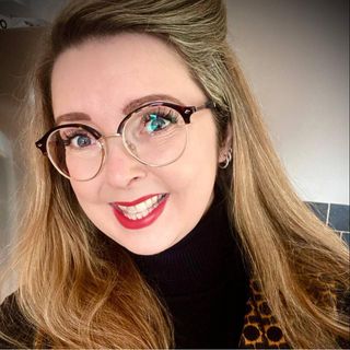 Claire Louise Ash's avatar
