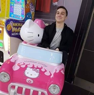 Kayden Lund's avatar