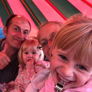 Hayley Castles's avatar