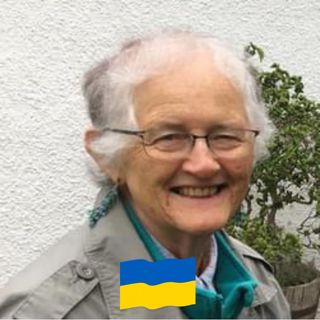 Karen McCuaig Macdonald's avatar