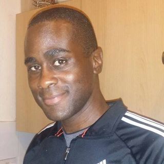 Wayne Lewis's avatar