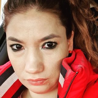 Stacy Ruskova's avatar