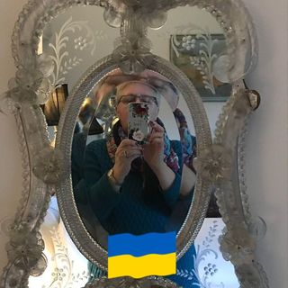 Tina Cole's avatar
