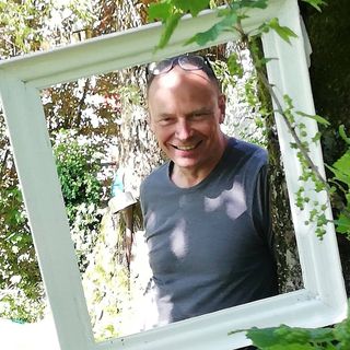 Peter McGowan's avatar
