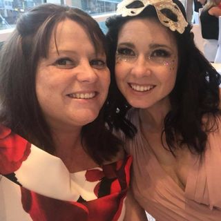 Lisa Livesey's avatar
