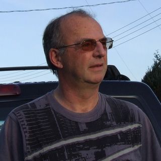 Clive Jones's avatar
