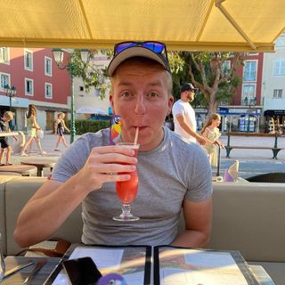 Alistair Lloyds's avatar