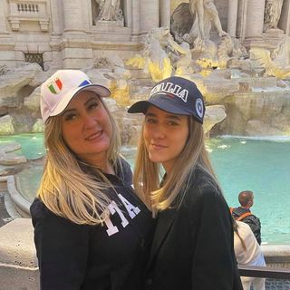 Silmara Mele's avatar