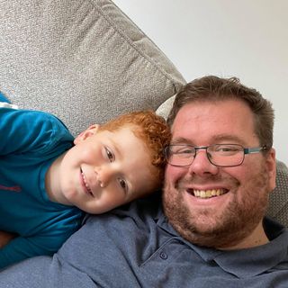 Andrew Lee's avatar