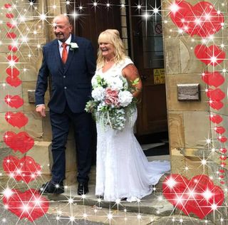 Lesley Ellis's avatar