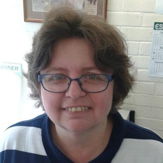 Ruth Chadney's avatar