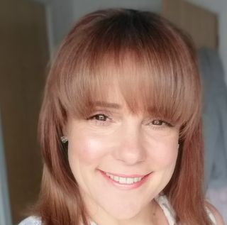 Karen Searles's avatar