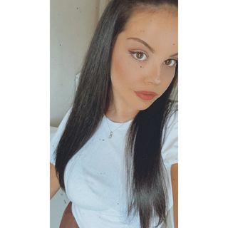 Briony Bamber's avatar