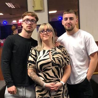 Leanne Powell Jones's avatar