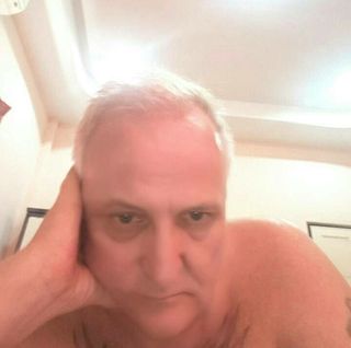 Richard Wood's avatar