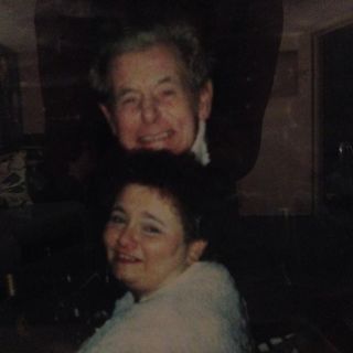 Sue Henderson's avatar