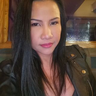 Ploypailin Taylor's avatar