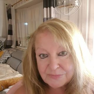 Susan Highmore's avatar