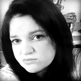 Charlotte Hunter's avatar