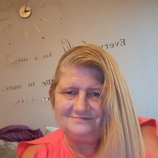 Carol Crosskey's avatar