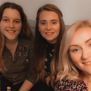 Chloe Roche's avatar