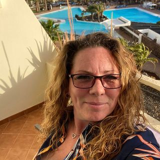 Hayley Harmer's avatar