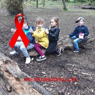 Elizabeth Walker's avatar