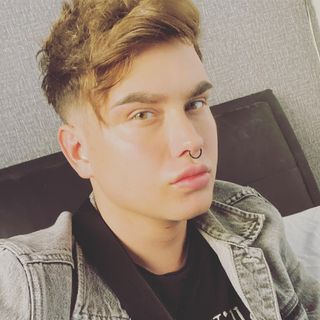 Joshua Coombs's avatar