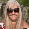 Mandy Lou's avatar