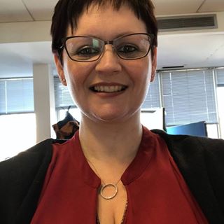 Michelle Leach's avatar