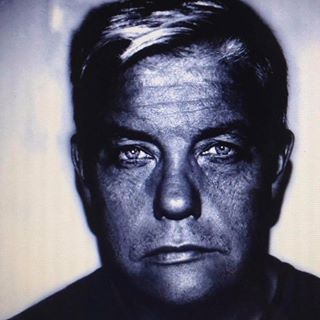 Darren Cremins's avatar