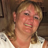 julie huddleston's avatar