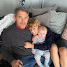 darren hussey's avatar
