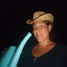 Emily Presland's avatar