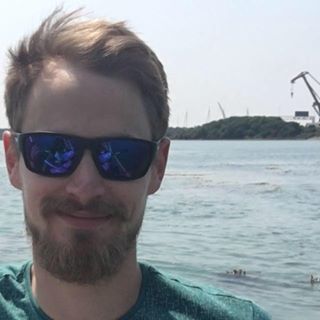 Josh Charlton's avatar