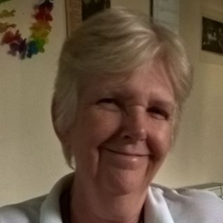 Tina Shill's avatar