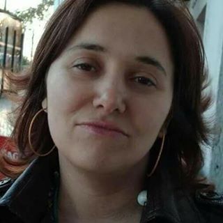 Vera Ribeiro's avatar