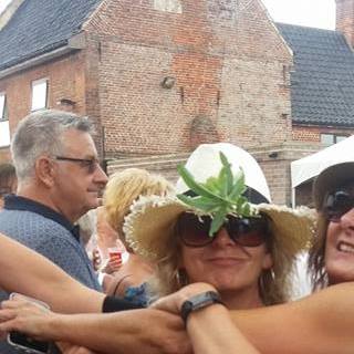 Val Metcalf's avatar