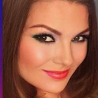 Louise Nicholls's avatar