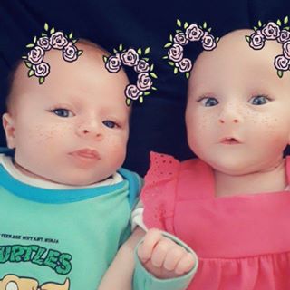 Shelly Lowther's avatar