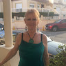 Helen Scott's avatar