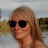 Karen Burrows's avatar