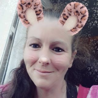 Dana Marie Hughes's avatar