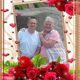 Elaine Howes's avatar