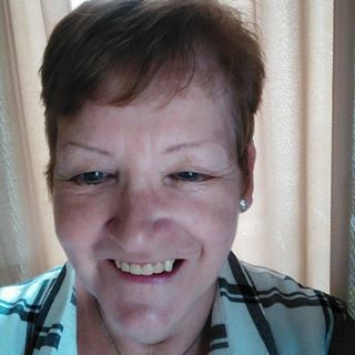 Helen Hagan's avatar