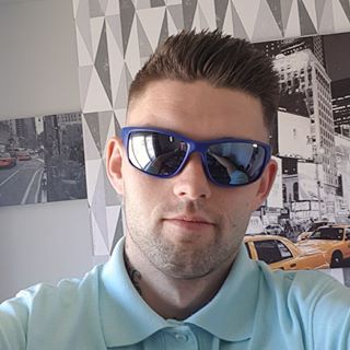 Daniel Newlands's avatar