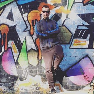 Joshua Tolhurst's avatar