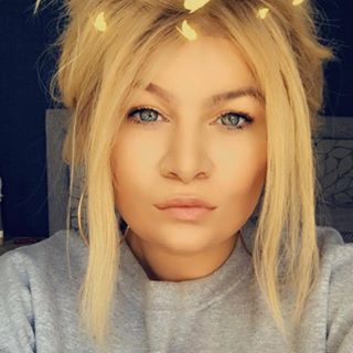 Alicia Crane's avatar