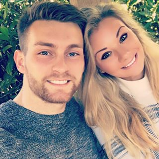 Faye Nicholson's avatar